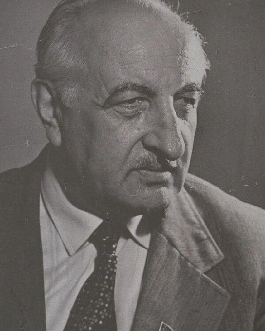 Баграт Шинкуба - писатель и поэт